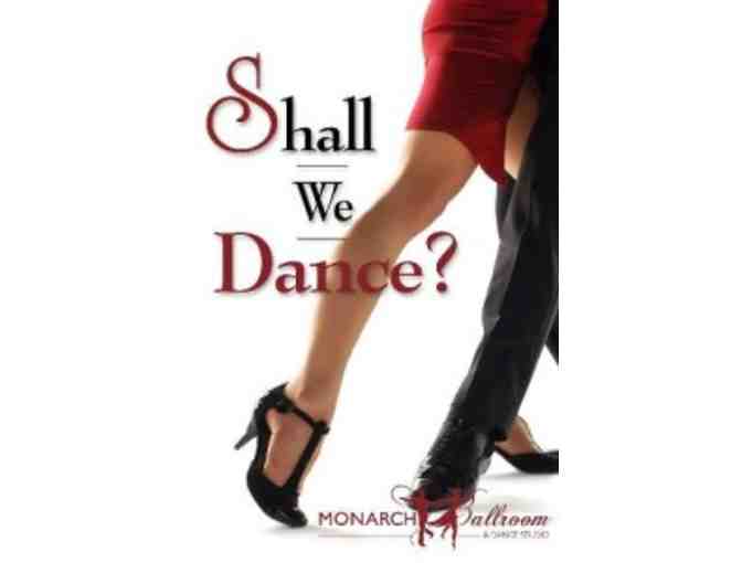 Monarch Ballroom & Dance Studio - Dance lesson package