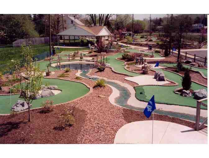 4 Passes for Putt U Miniature Golf