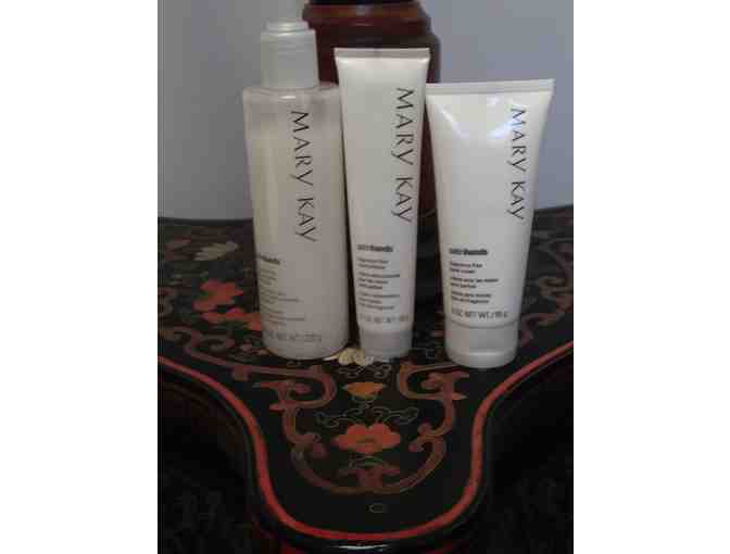 Mary Kay Satin Hands