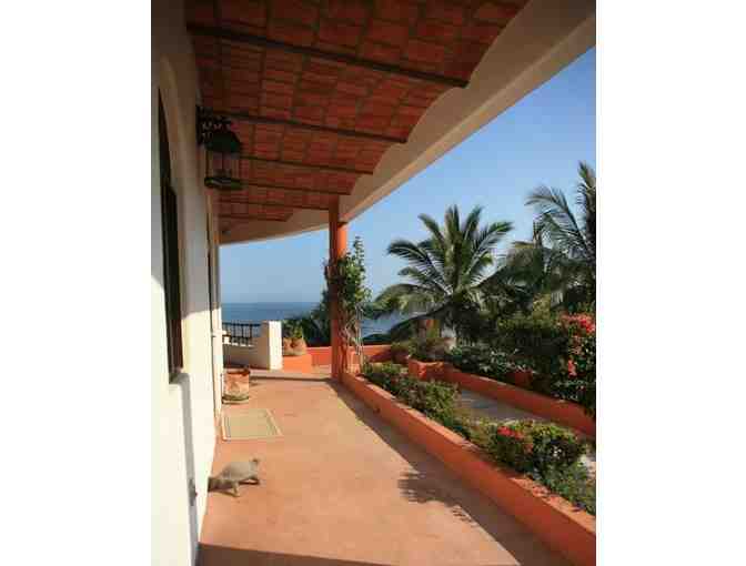 Casa Pelicanos - Week Stay for Two in Private Beachfront House in Los de Marcos, Mexico