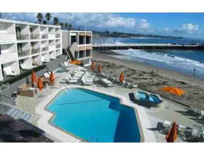 Santa Cruz - One night stay with breakfast - Dream Inn