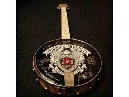 Signed DKM Deering banjo plus 2 VIP tix to Hometown Throwdown-full details and specs here