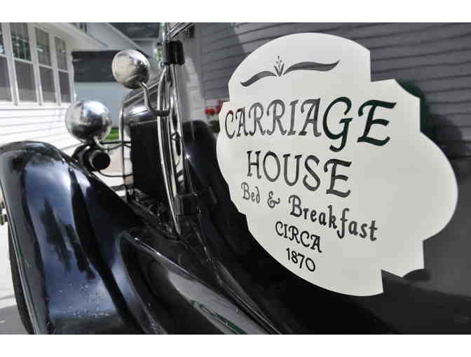 LIVE AUCTION ITEM: Romance Basket including Stay at the Carriage House Bed & Breakfast in