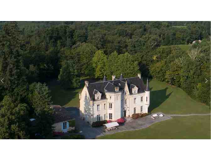 A Fairytale Vacation in Chateau Le Petit Verdus (5) Nights for 14 ppl - Bordeaux, France