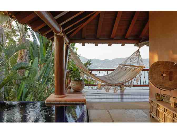 Casa Angelina Private Estate Rental - 7 nights for 12 guests in Zihuatanejo,Mexico