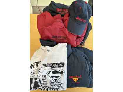 SMALLVILLE - Superman-themed 90's Swag