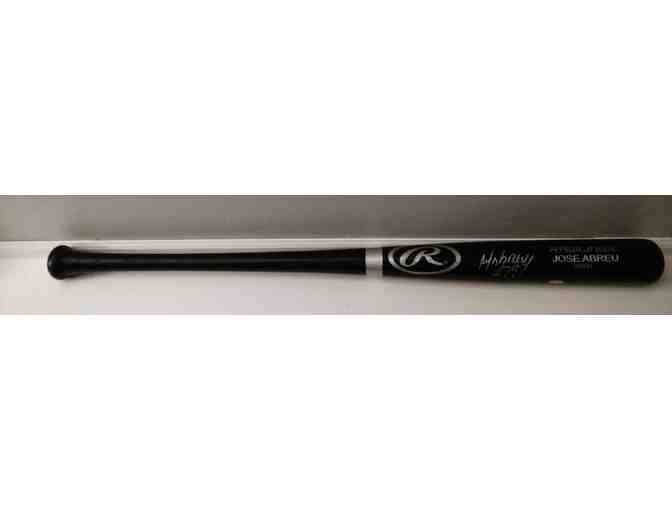 Jose Abreu Bat