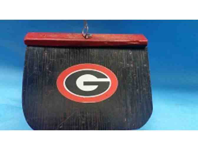 University of GA Themed Birdhouse