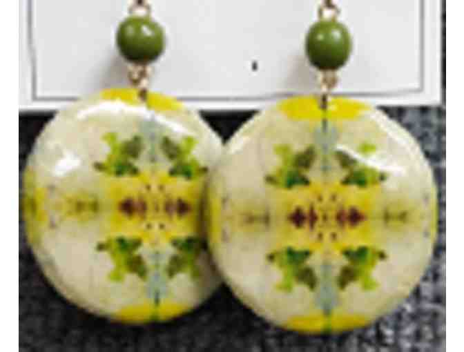 Beautiful Green & Gold Tones Necklace & Earrings Set
