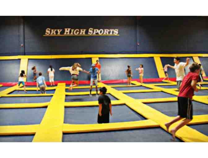 Sky High Sports - Nine (9), One Hour Jump Passes