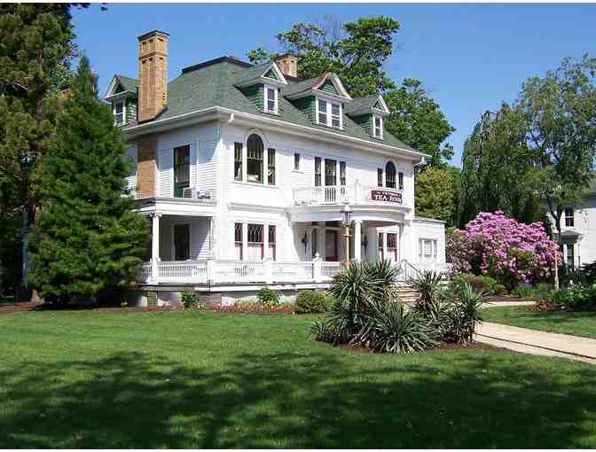 Enjoy 1 night at the luxury Mathis House BnB Toms River, NJ RATED 4.7