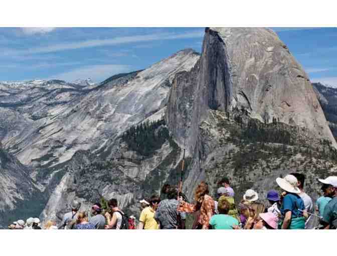 Enjoy 4 nights luxury 2 bed condo + Private Tour of Yosemite!