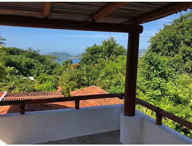 10-Night Stay for 8 in a Private Ocean View Villa in Zihuatanejo, Mexico