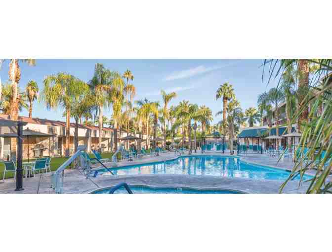 Enjoy 4 nights luxury condo Palm Springs 4.6 star + Aerial Tram! - Photo 3