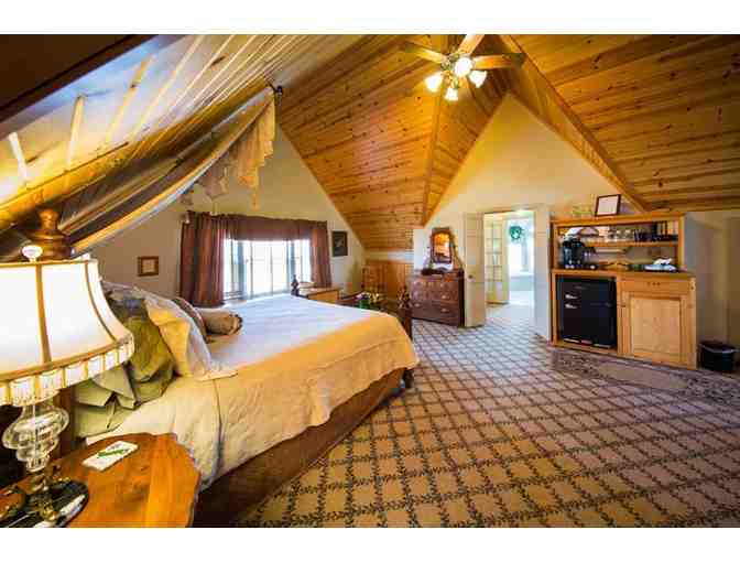 Enjoy 4 night stay at McConnell Inn, WI 5* RATED + $100 Food - Photo 4