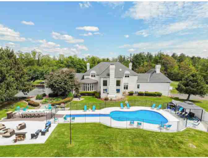 Enjoy 5 nights luxury 11,000 SQ FT Villa w/ Gutiar Pool Purcellville, Virginia
