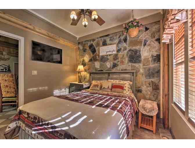 Enjoy 7 nights in 6 bed luxury Tenn luxury cabin near Chattanooga 5 STAR