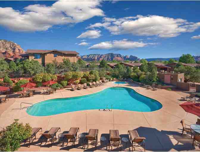 Enjoy Wine Tasting + 3 nights lxury Sedona, AZ 4.4 star Resort