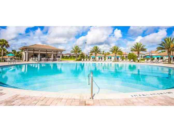 5-Night Orlando Stay in 8-Bedroom Home with Disney Magnolia Golf