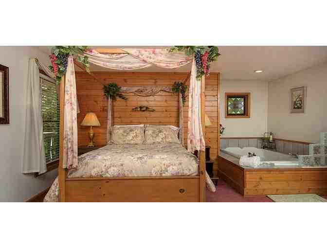 Enjoy 2 nights @ 4.9 star Blue Mountain Mist BnB Gatlinburg, TN - Photo 8