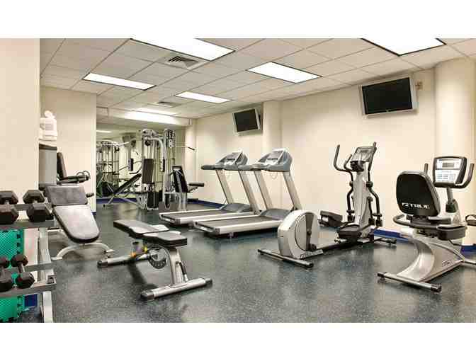 Enjoy 3 Night Stay at Club Wyndham at Waikiki Beach Walk - Photo 5