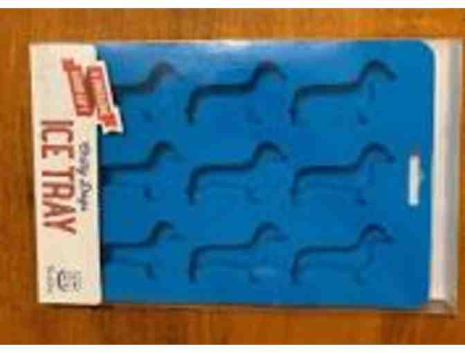 Four 'Chilly Dogs' Pack Ice Trays
