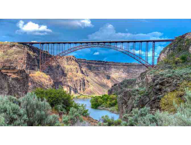 Two Picturesque Nights in Twin Falls