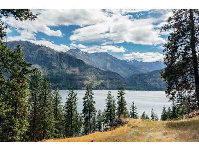 7 Nights on Lake Chelan, Washington!