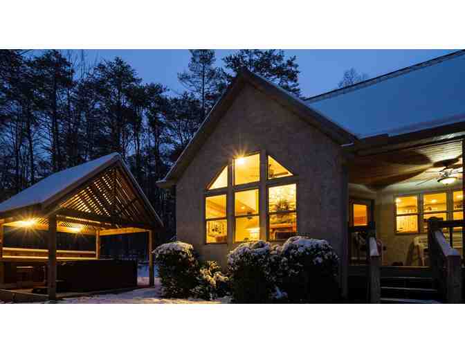 Cherry Ridge Retreat- Luxury Cabin Getaway - Photo 1