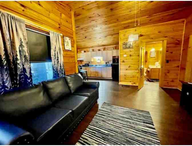 Cozy Cabin in Maggie Valley