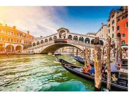 Three Nights in Venice + Gondola Ride