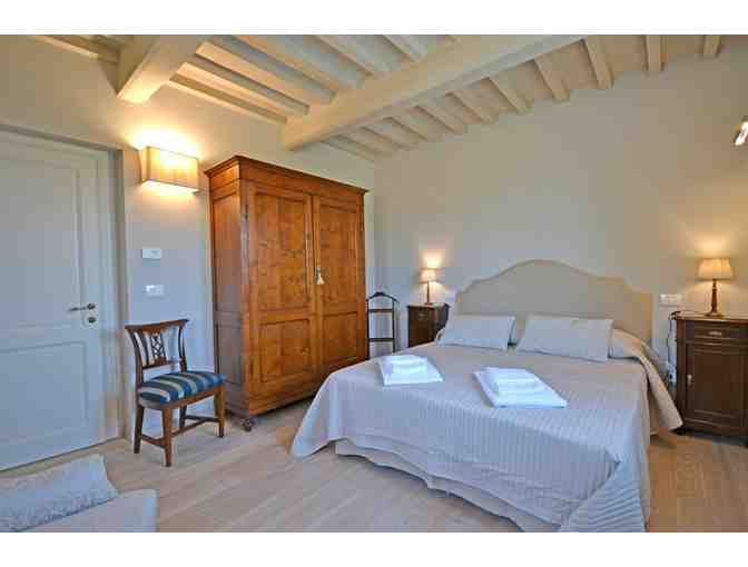 Amazing 3-Bedroom Tuscany Private Villa