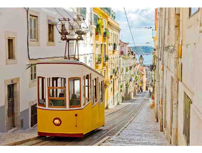 Experience Lisbon, Food & Fado Music