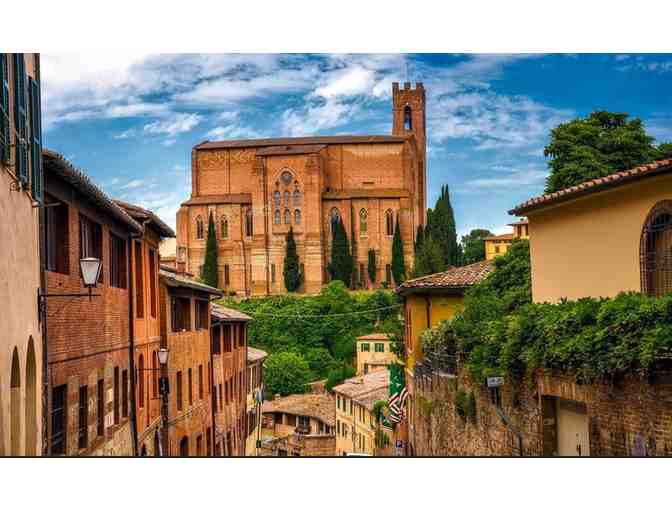 Five Nights in Siena + Private Tour!