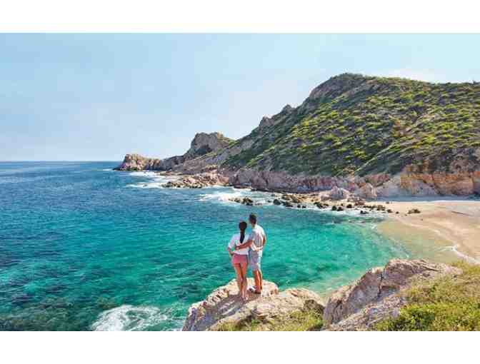 Couple's Escape to Cabo San Lucas Luxury!