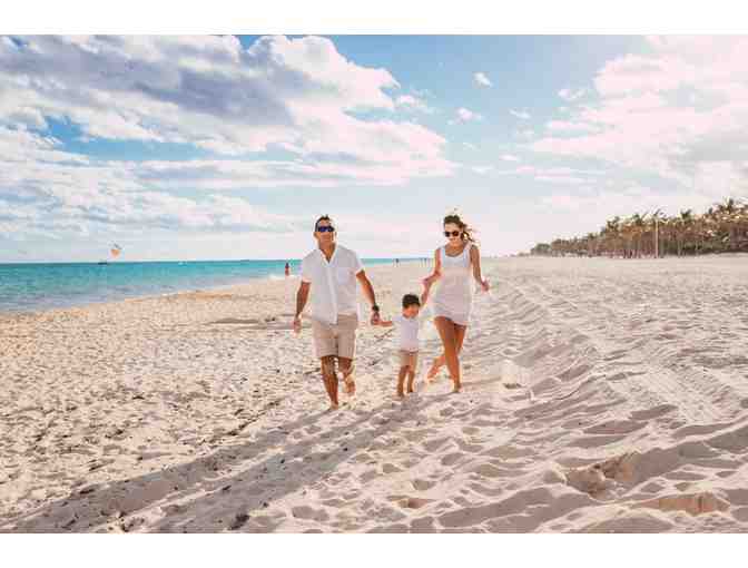 Family All-Inclusive! Cancun or Punta Cana