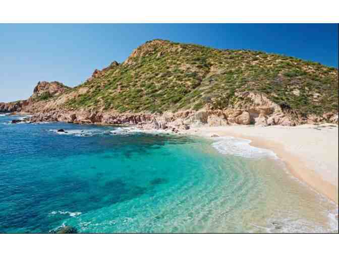 Couple's Escape to Cabo San Lucas Luxury!