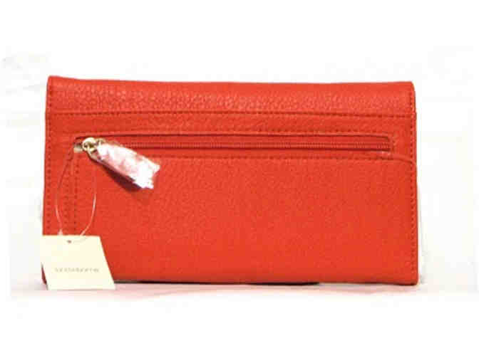 Liz Claiborne Grainy Smith Wallet