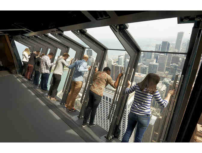 Experience a View From the Top of Chicago