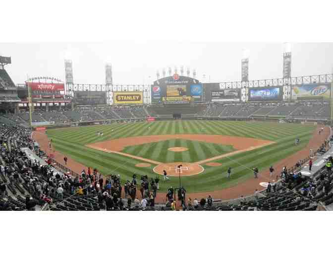 Chicago: White Sox: Home Plate Club Tickets and Architecture Tour passes