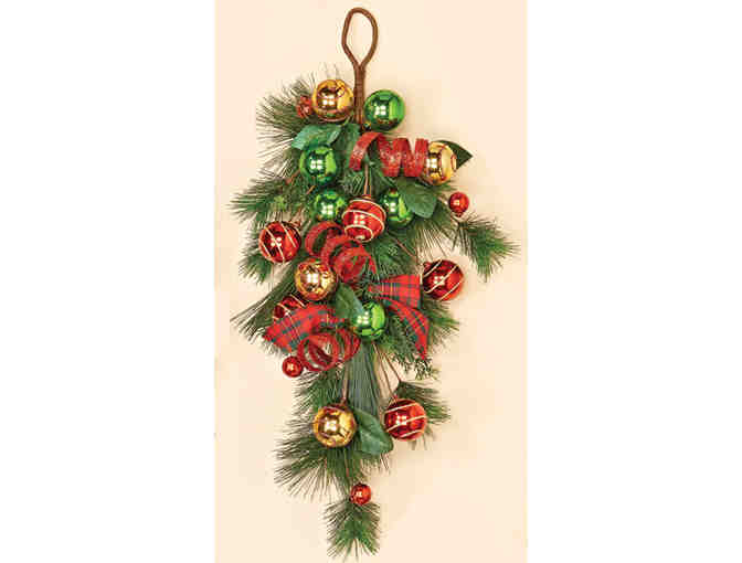24 inch Holiday Spray for door or table display