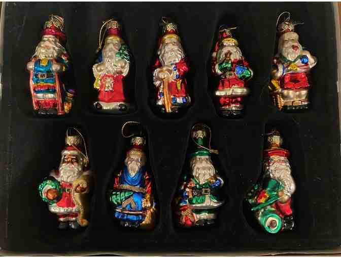 Thomas Pacconi Around the World Santa ornaments 2002