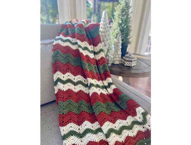 Lovely Afghan for the Holidays