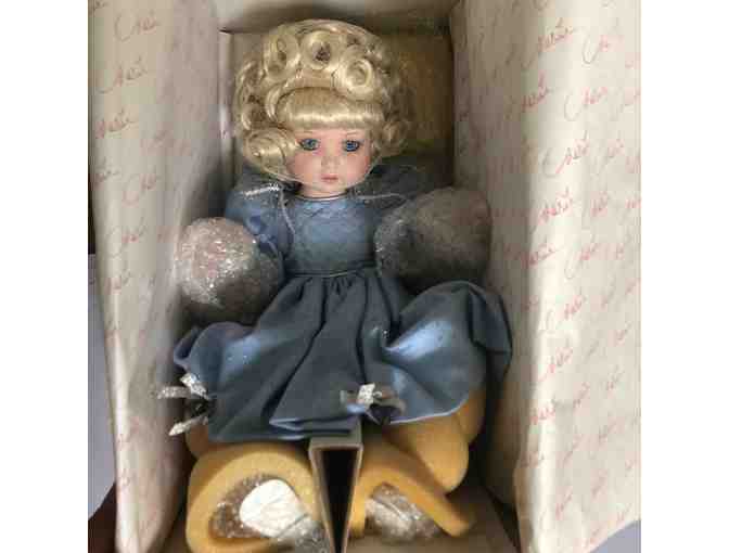 Marie Osmond 'Angel Baby' New Millennium Limited Edition Porcelain Doll