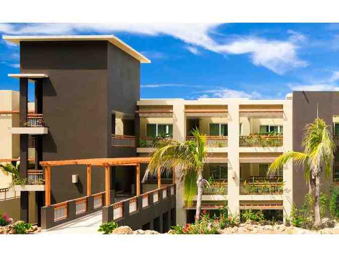 7-Night Stay at The Grand Roatan Caribbean Resort in Honduras