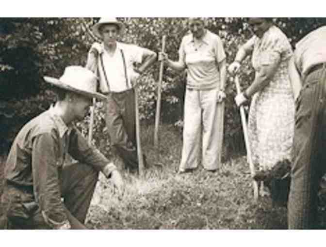 Pfeiffer Center Basket: Begin a Vegetable Garden Workshop, Honey & Dry Goods