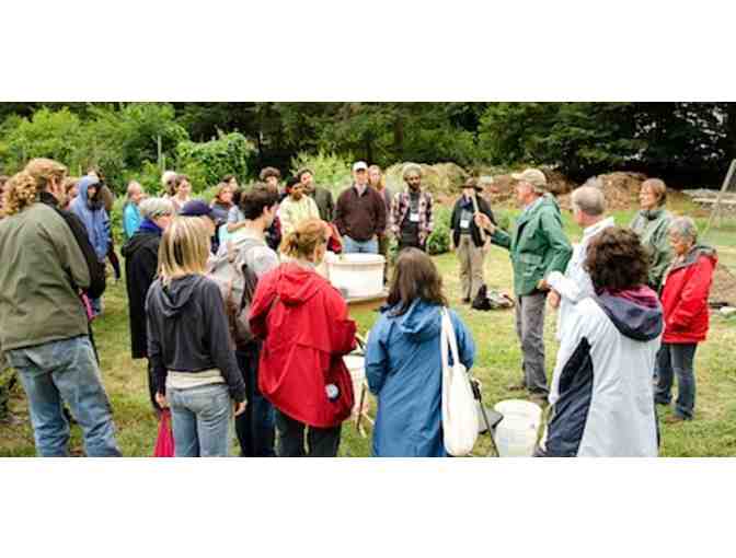 Pfeiffer Center Basket: Begin a Vegetable Garden Workshop, Honey & Dry Goods