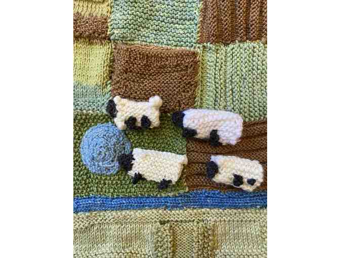 Landscape Play Blanket with Sheep Finger Puppets