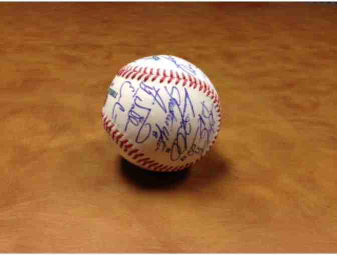 Atlanta Braves - 2014 Team Autographed Baseball - Authenticated