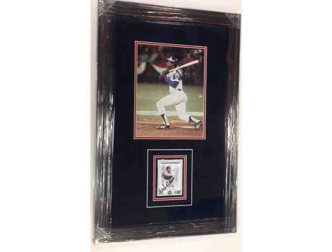 Atlanta Braves - Hank Aaron Framed Autographed Baseball Card - Authenticated